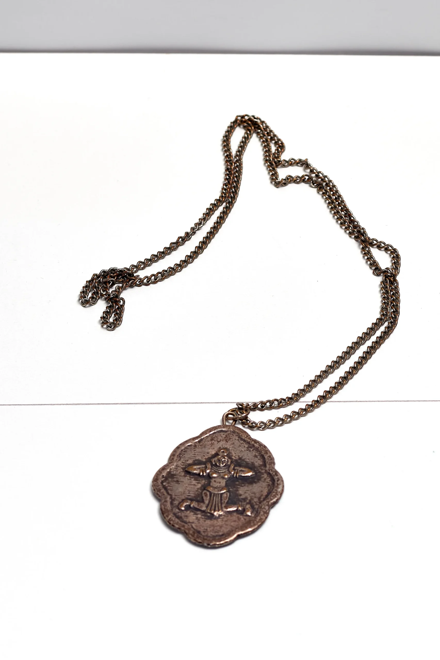 Vintage Pendant Necklace - Image 2