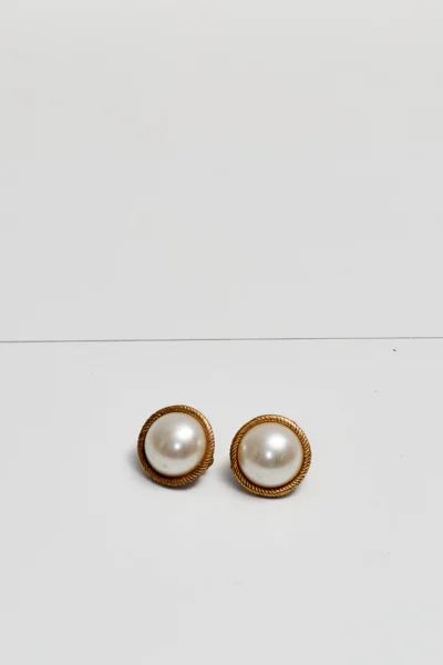 Vintage Pearl Clip-On Earrings