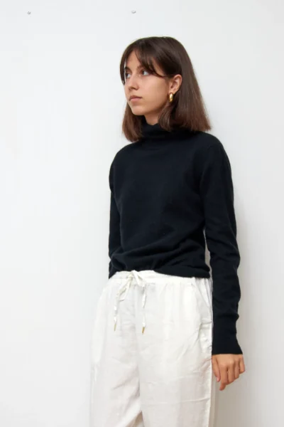 Cashmere Black Turtleneck size S